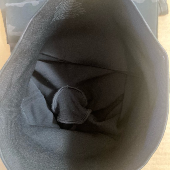 Spanx Look At Me Now Camo Leggings size M - Picture 8 of 10